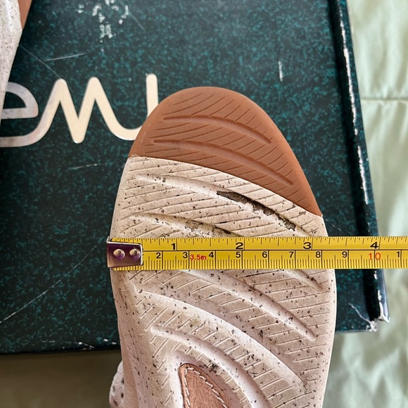 EMU Numeralla Perforated Ankle Booties - Picture 7 of 16